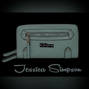 NWOT JESSICA SIMPSON Double Zip Around Mint Green Long Wallet